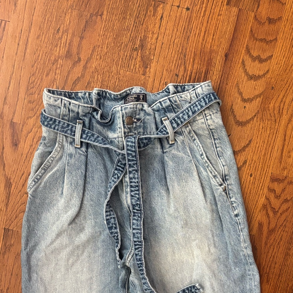 Abercrombie & Fitch High Rise Light Blue Jeans